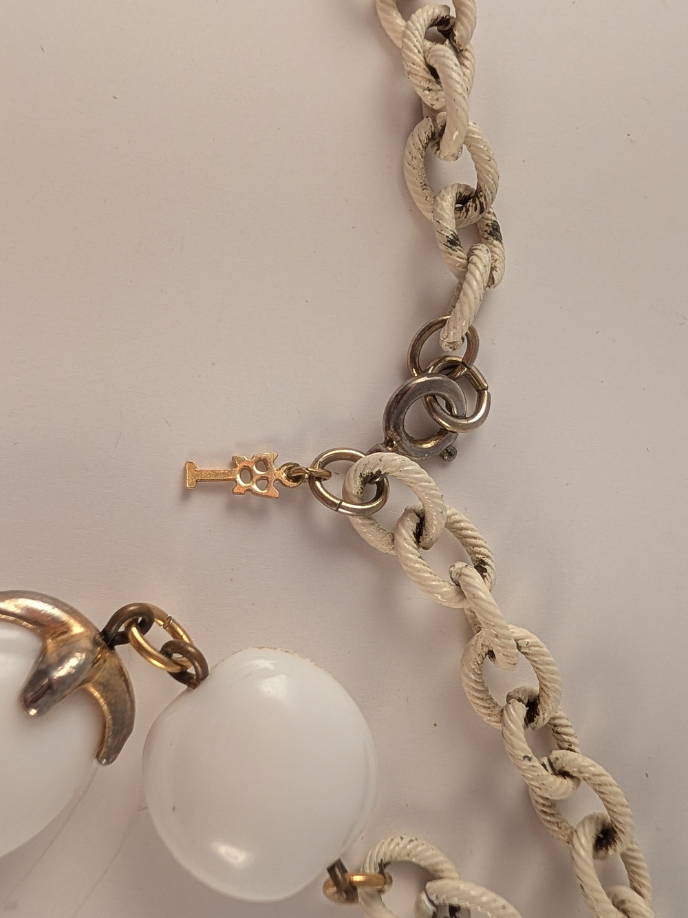 Trifari Waterfall Sautoir 56 Inch Long Gold-Tone Chain Necklace - Picture 4 of 13